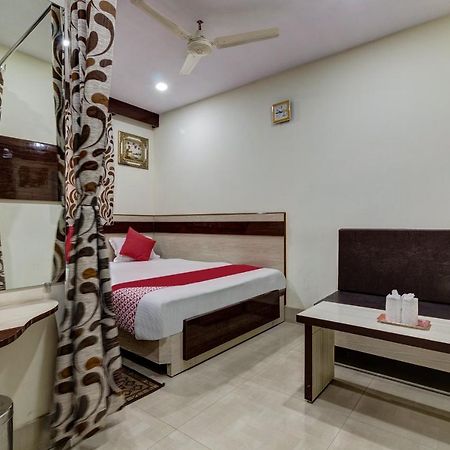 Oyo Hotel Satguru Jamshedpur Esterno foto