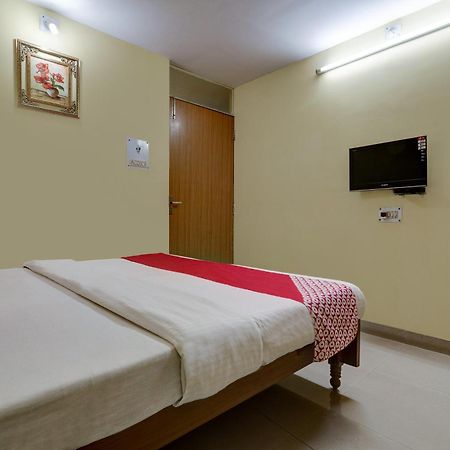 Oyo Hotel Satguru Jamshedpur Esterno foto