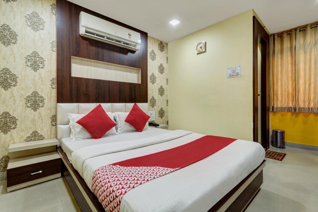 Oyo Hotel Satguru Jamshedpur Esterno foto