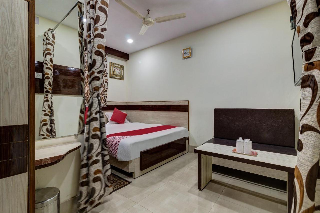 Oyo Hotel Satguru Jamshedpur Esterno foto